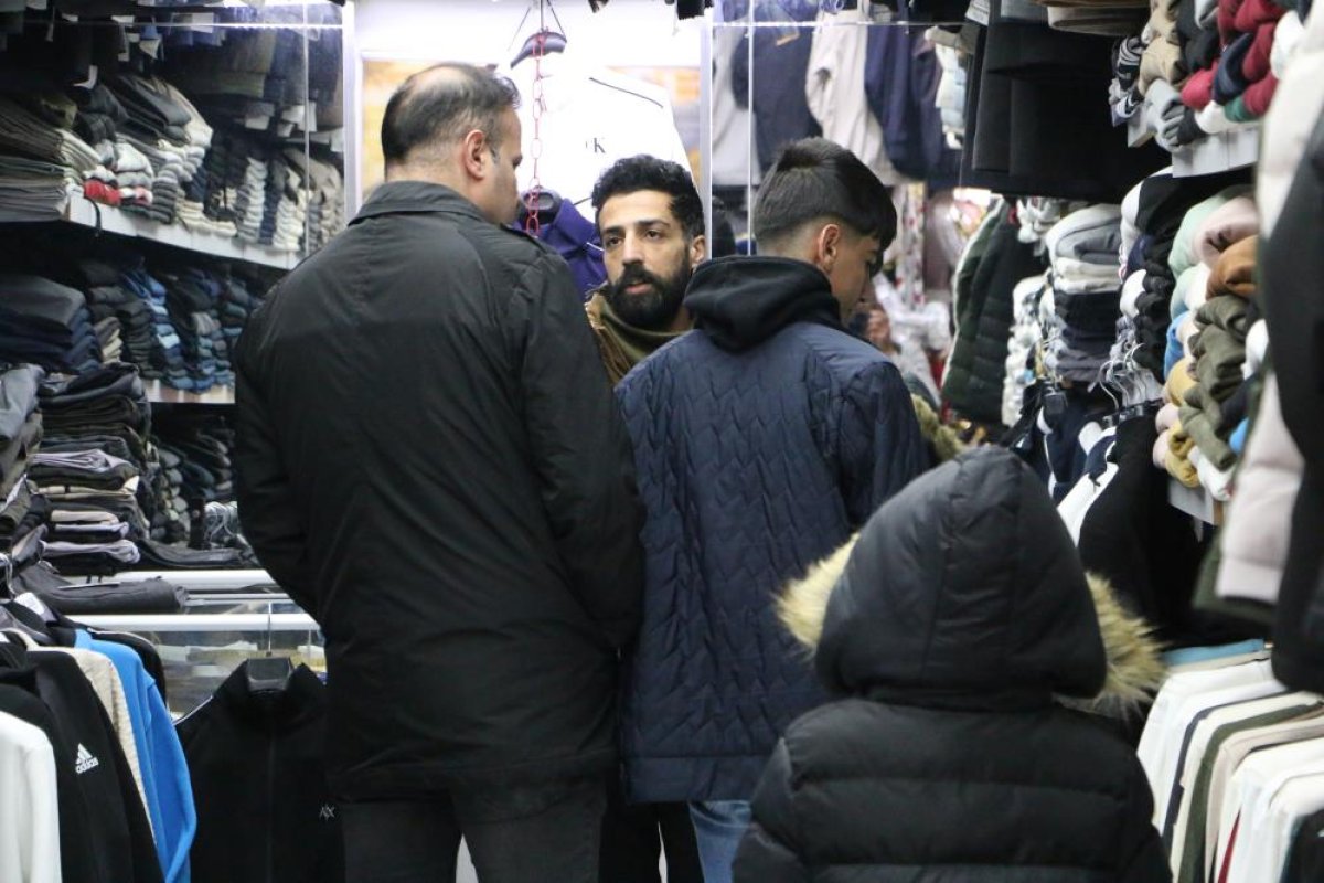 Şarê Amedî emser serdî ver verê xo da kincanê qalinan 