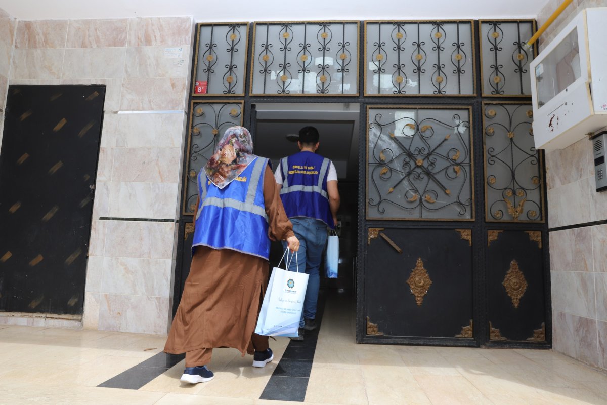 Roşanî ra Ver 600 Hemwelatî Keyeyanê Xo de Ameyî Zîyaretkerdene