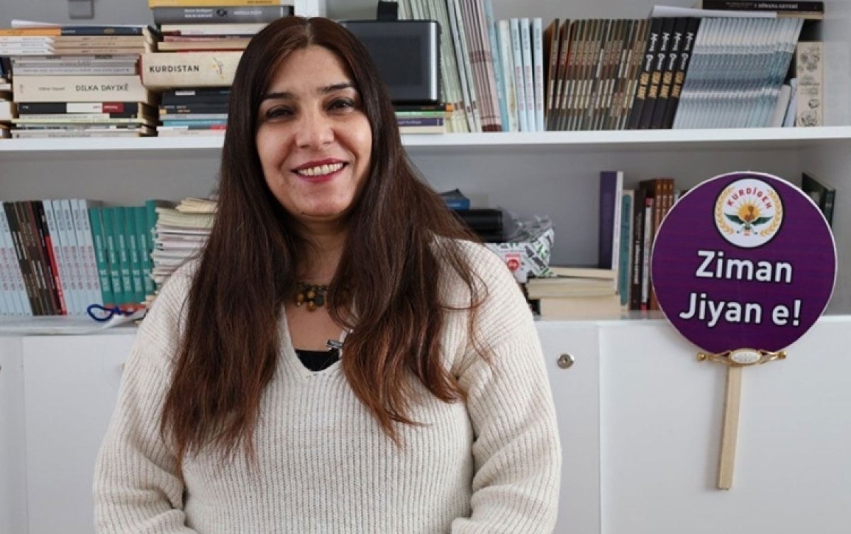 Ji mamostetiya Tirkî hat dûrxistin: 50 pirtûk wergerandin Kurdî