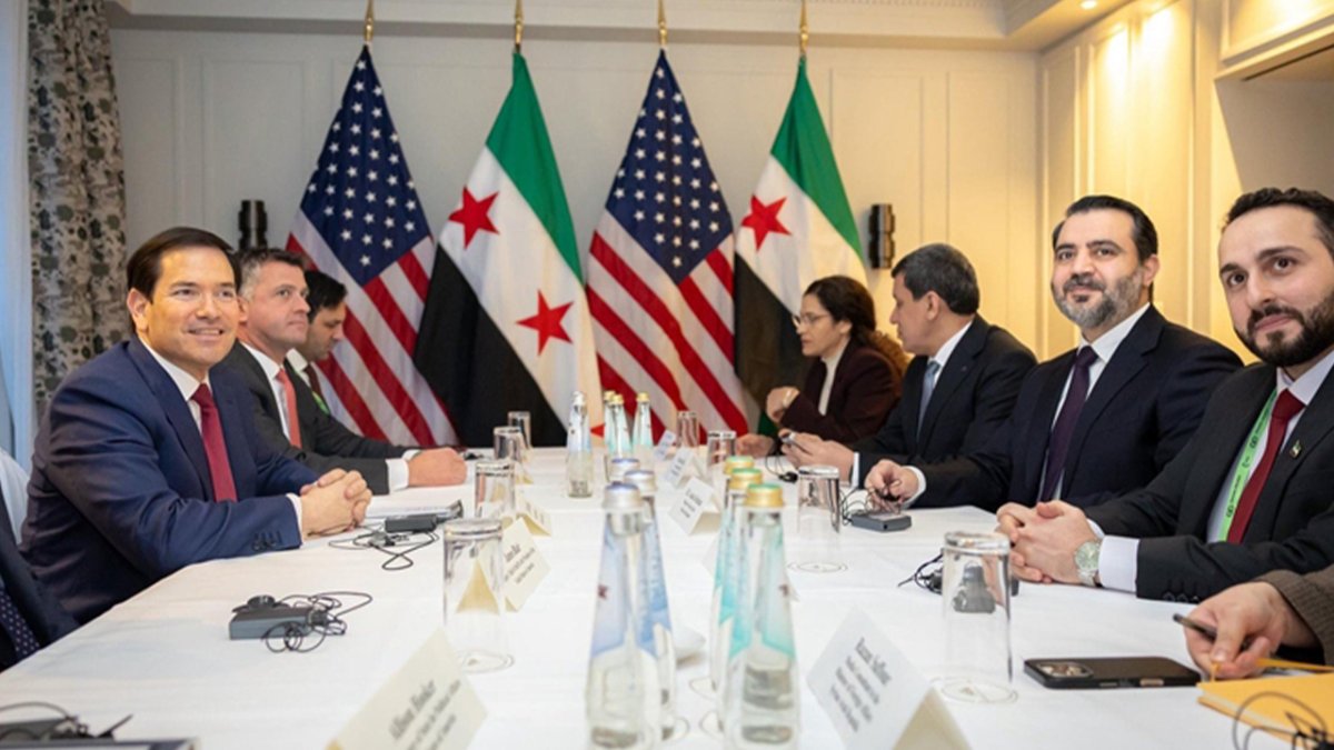 Amerîka, HSD û Şam li kêleka hev in: Tirkiye li ku e?