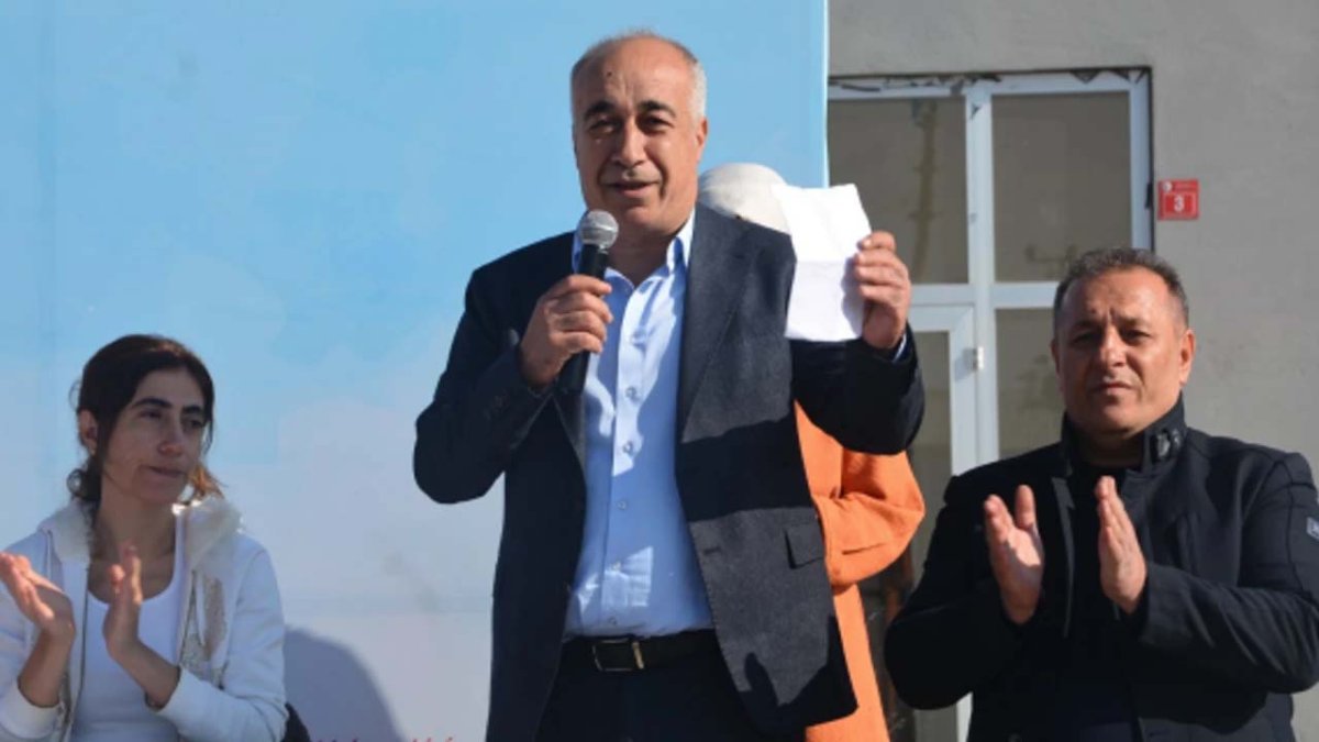 Serekê CHP yî yê Dîyarbekirî Îstîfa Kerd