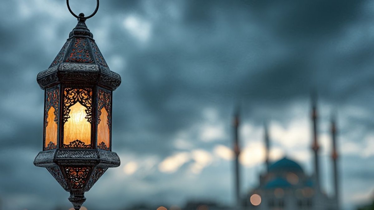 Krîzek li ser dîroka destpêkirinê ya Remezanê: Çarşem an Pêncşem?