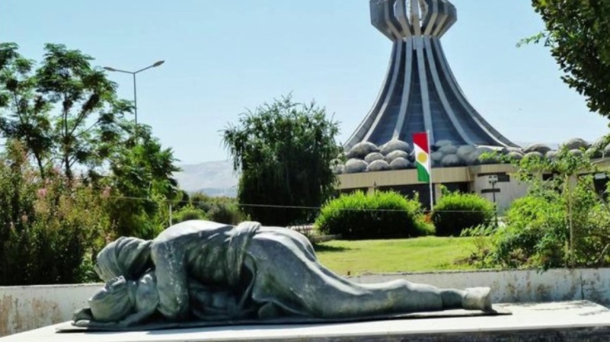 Komkujiya Helebçeyê dê di mufredata dibistaên Swêdê de cih bigire