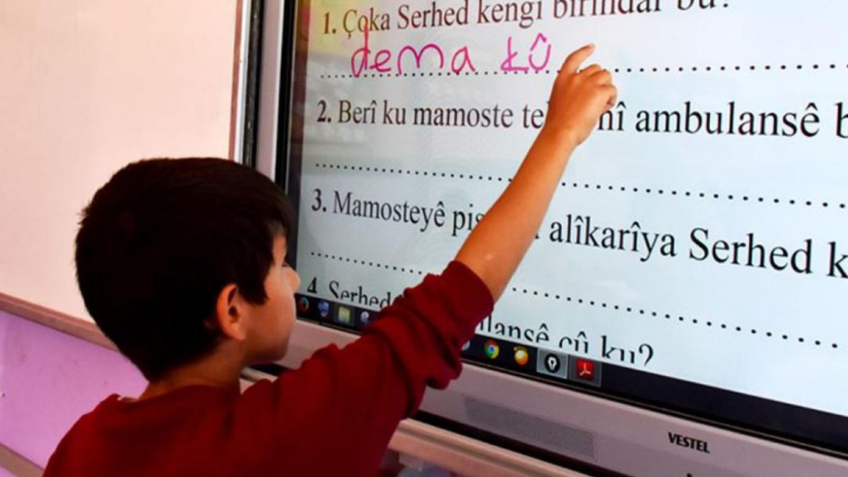 59 hezar xwendekaran hilbijartibû: Ji bo serlêdanên Zimanê Kurdî roja dawî ye